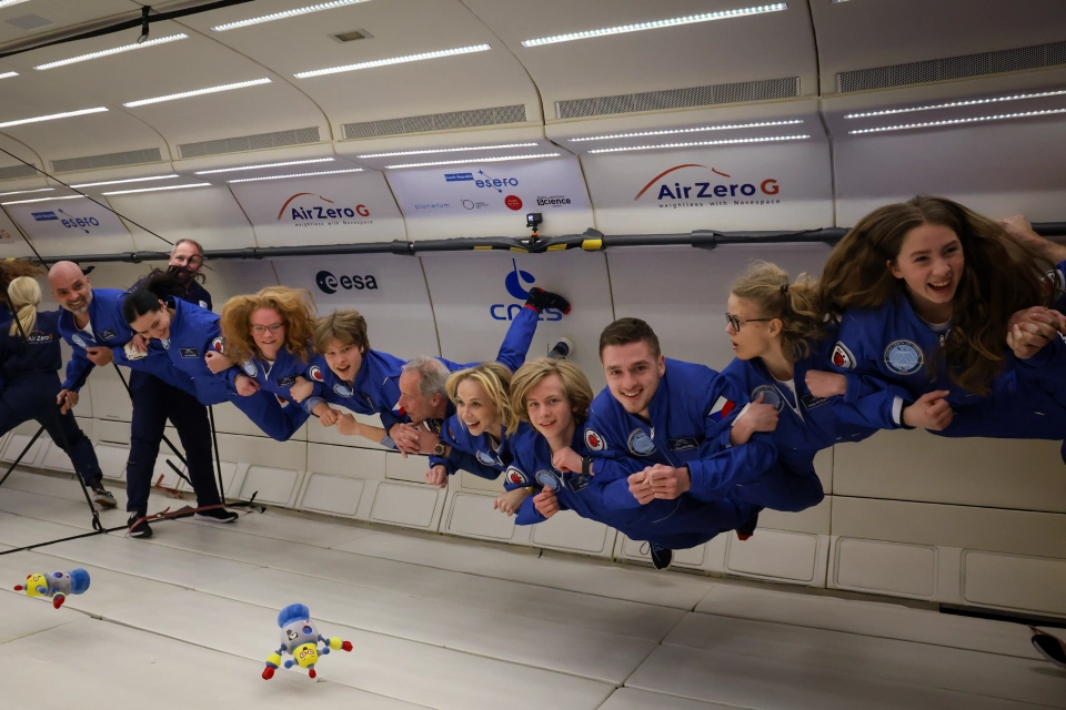 Robot Kit po letu Zero-G