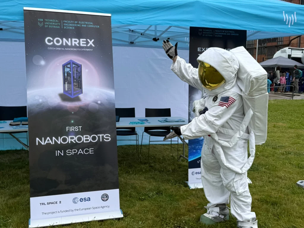 CONREX na tiskové konferenci k plánované misi českého astronauta na ISS.
